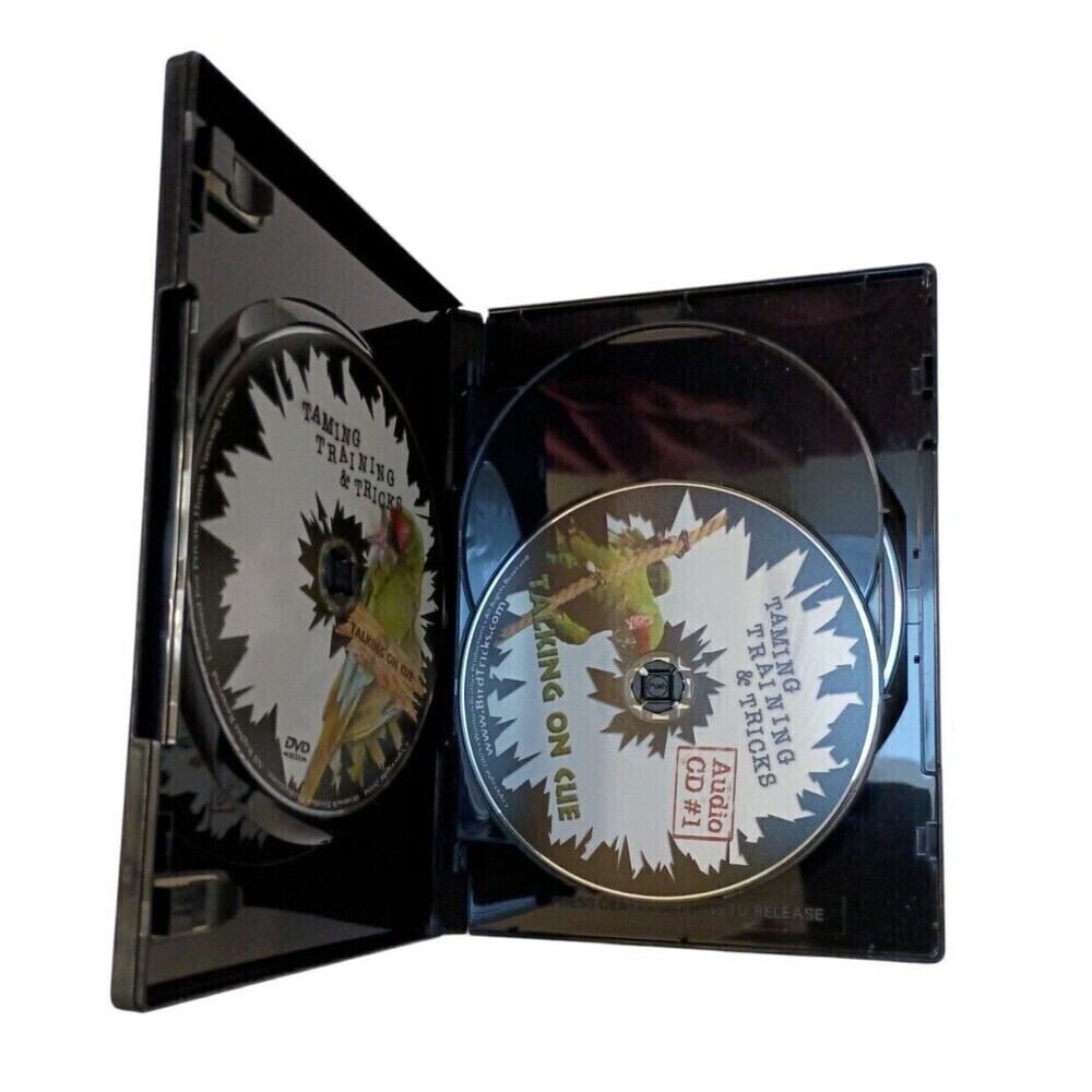 Taming Training Tricks Volume 7 Talking On Cue 4 DVD Set Chet Womach Parrots - Picture 4 of 5